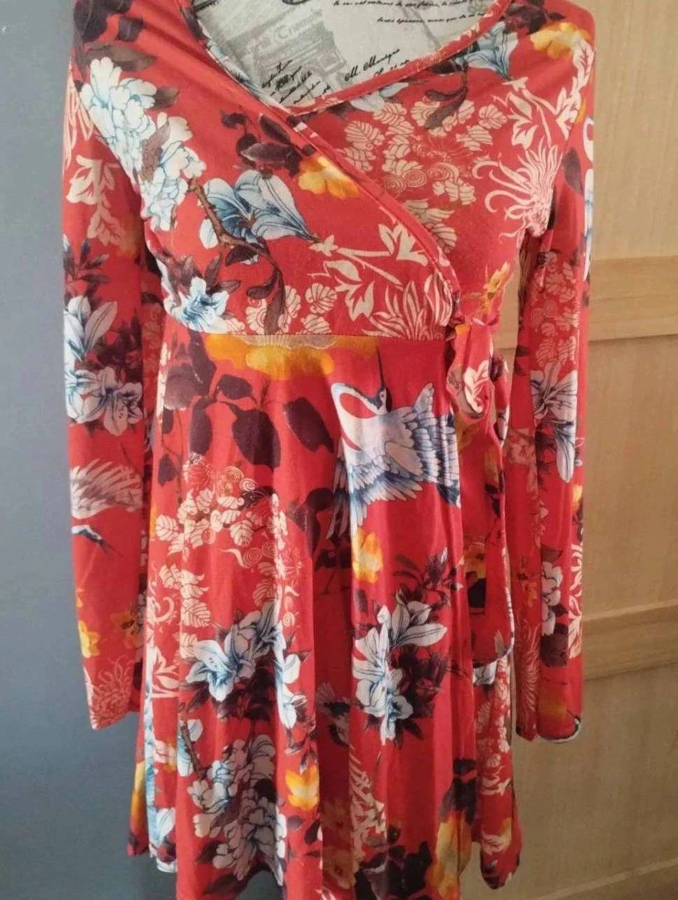Robe rouge/orangée fleurie ,Boohoo, T36